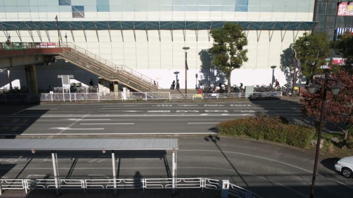 11月の津田沼駅北口:JR津田沼駅北口と北口駅前ペデストリアンデッキ周辺 PART1
