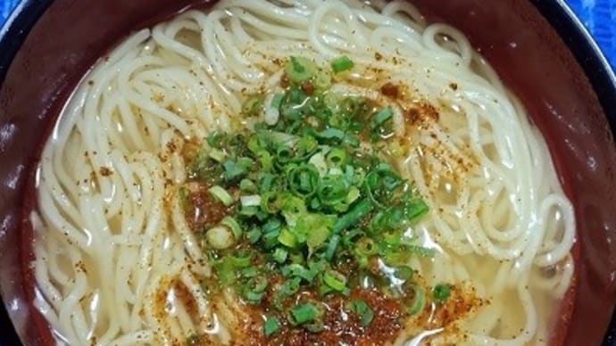 【10/18晩御飯】豊国ヌードル/生ラーメン、ベトナムフォースープ仕上げにしてみたんだね:D