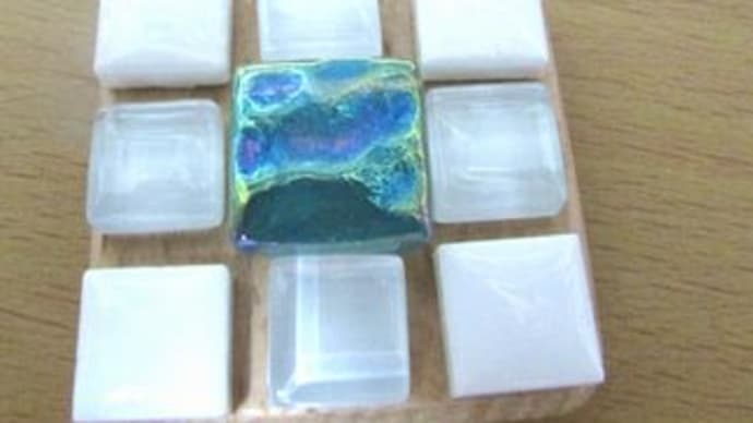 チャーム キーホルダーをつくる