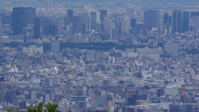 十三峠から大阪平野の眺め