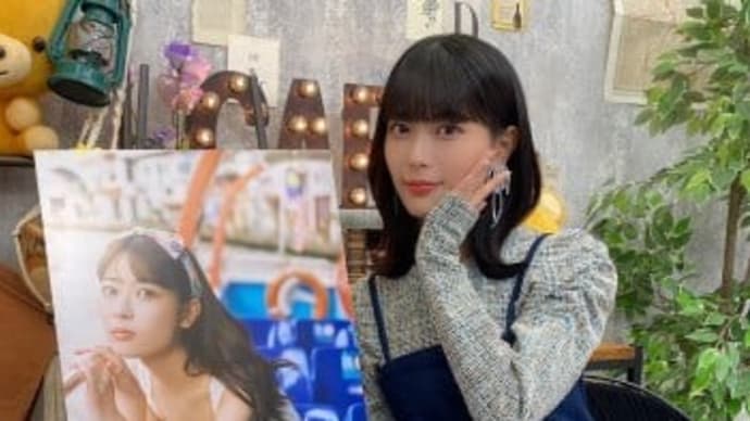 乃木坂46岩本蓮加、待望の『1st写真集』記念“生配信”で大盛り上がり 公式Xフォロワー7万人突破も発表