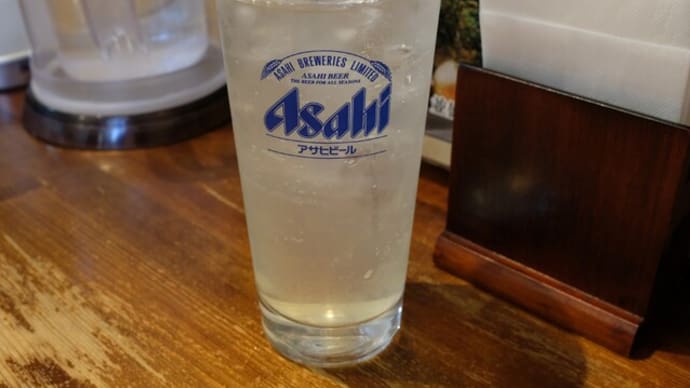 |M2275|がもせん(巣鴨と千石の間)『ヒーローキング』でレモンサワー&焼き餃子で開始し、油そば(極)の並盛りを赤辛・オニ・レモ・ニン・ゴマ味変で頂きました!〔付:『神寄』さん、さようなら!〕