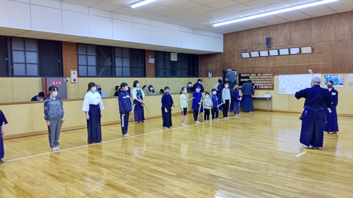 仲間が増えてく稲沢剣道教室 稲沢武道館