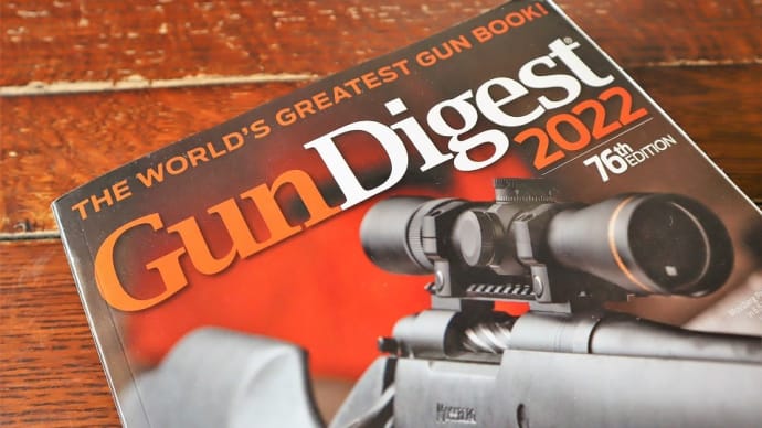 2022年版の 『 Gun Digest （ ガン・ダイジェスト ） 』 が届きました。