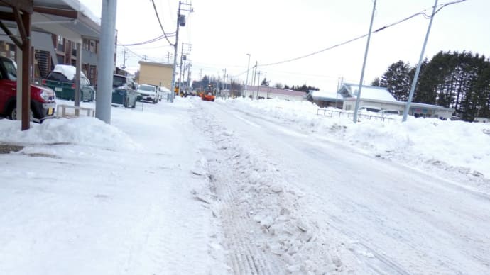 幹線道路の圧雪除去