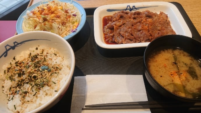 また