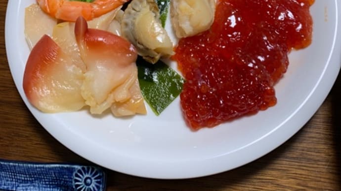七浜漬(お刺身魚介の粕漬け)で、手巻き寿司に。