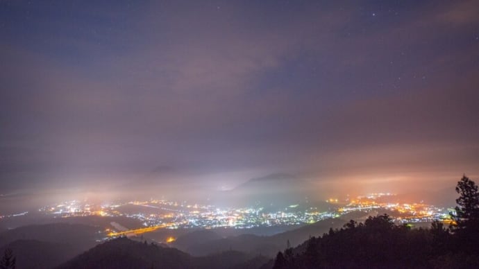 早朝の大洲盆地