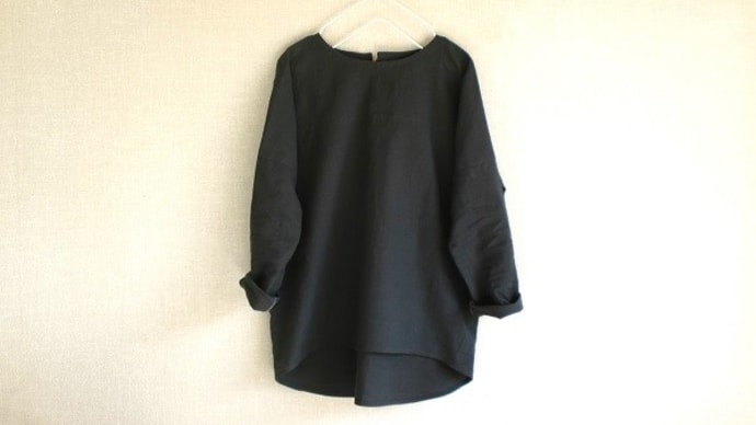 長袖Tシャツ的なものを布帛で作ると、の続き