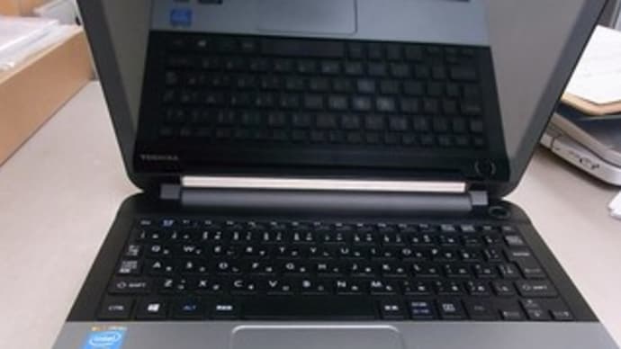 東芝 N514/25K ノートパソコン