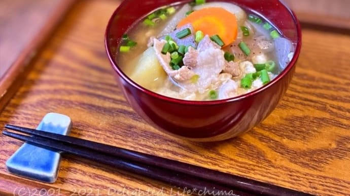 マルトモ9月発売!新商品~「ごぼうだしの素」でごぼうだし豚汁