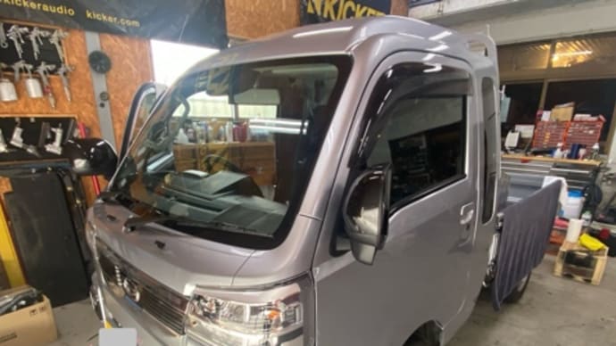 働く車 ダイハツハイゼット×2