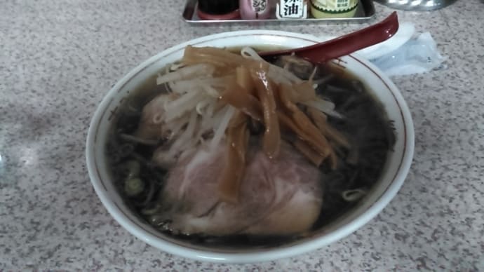 中華料理花花(ファーファー)のチャーシューメン
