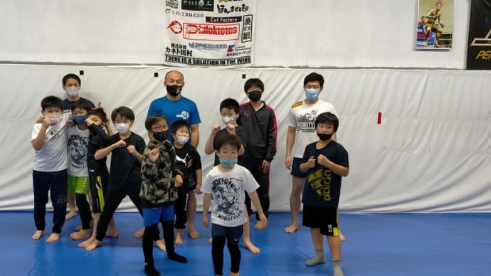 (火)キッズ格闘技クラス19:00〜