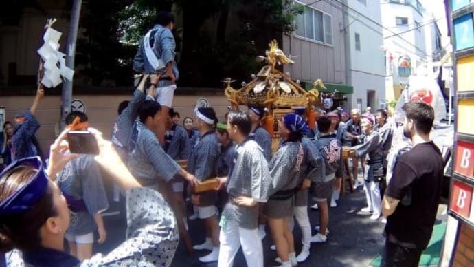 2024年 6月 2日(日)の「銀杏岡八幡神社」の氏子町内「宮元」の神輿渡御