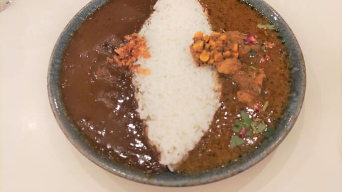 【グルメ】curry　bar　nidomiのスパイスカレー