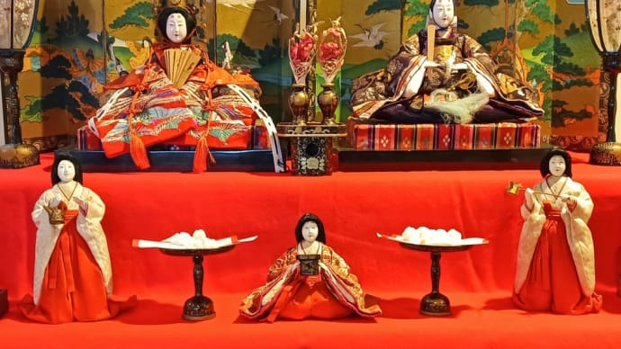明治から平成の雛人形展・当別甲斐の会つるし雛飾り展~北海道神宮・祈祷者控殿~