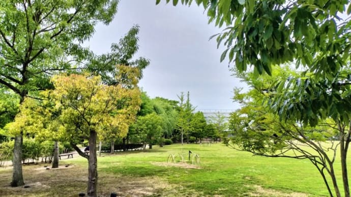 西大寺緑化公園を歩く