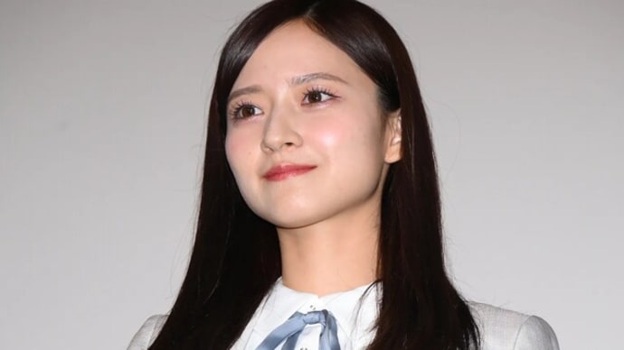 乃木坂46金川紗耶、家族でディズニー満喫 カチューシャつけた“2ショット”に「可愛い」「仲良くてほっこり」と反響