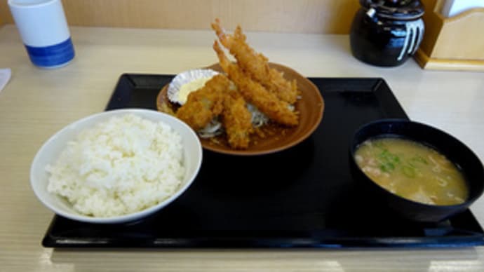 「かつや」の秋の海鮮フライ定食