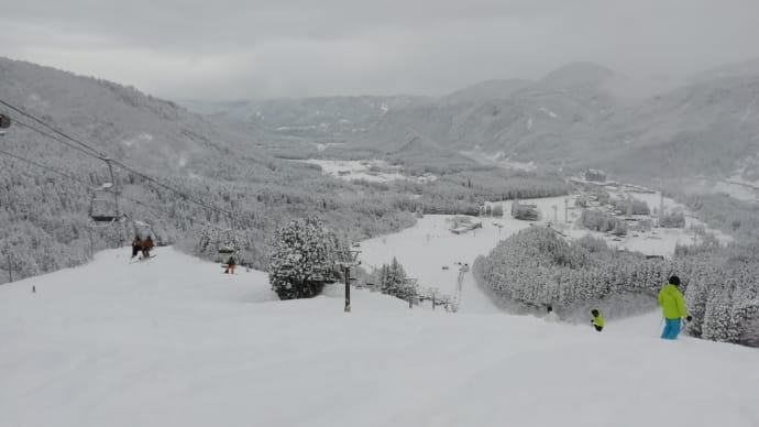 あわすのスキー場で新雪三昧!