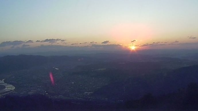 全く霧なし、晴れの朝