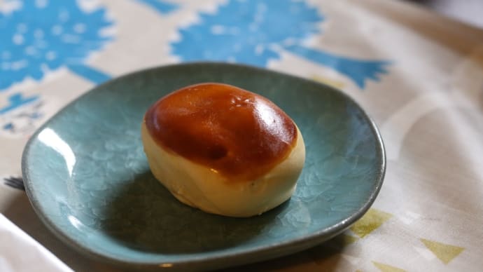 岡埜栄泉「栗饅頭」