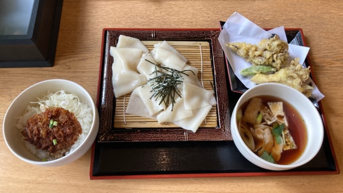 2024年8月18日(日) 群馬ドライブ〜その3〜ひもかわうどん・舞茸天ぷら・ソースカツ丼