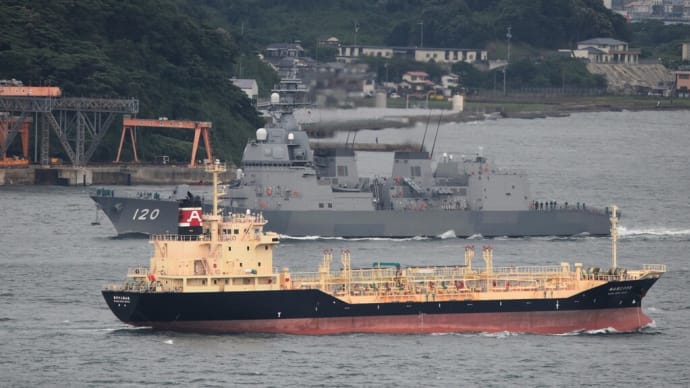 海上自衛隊護衛艦しらぬい DD-120しらぬい 海峡航行