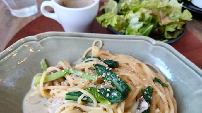 お昼は「カフェフラット」で食べました✌(1/7)
