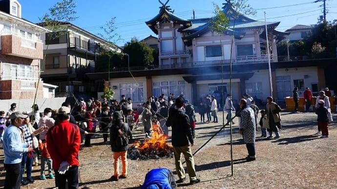 どんど焼きを左義長と言うのは何故?