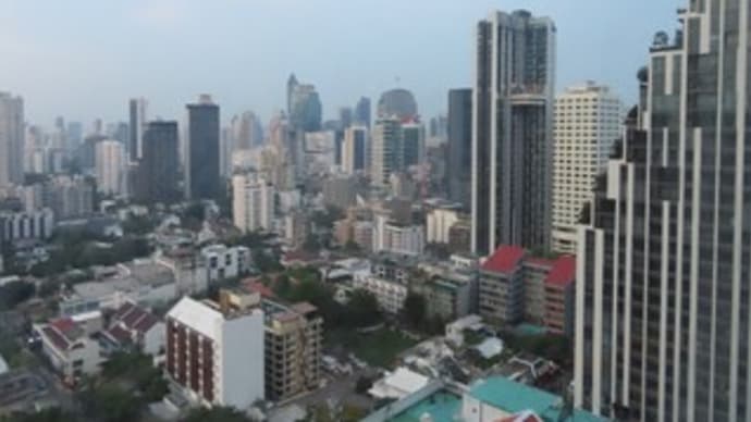 タイは若いうちに行け