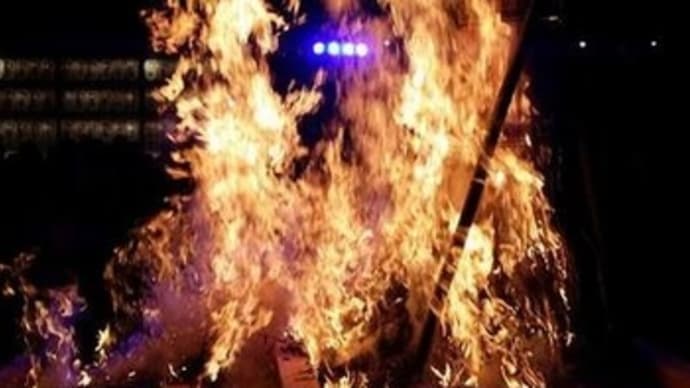 生駒神社の火祭り
