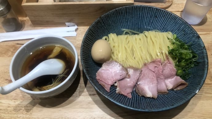 ラーメン🍜ゆかりで特製昆布水つけ麺と炙り豚丼