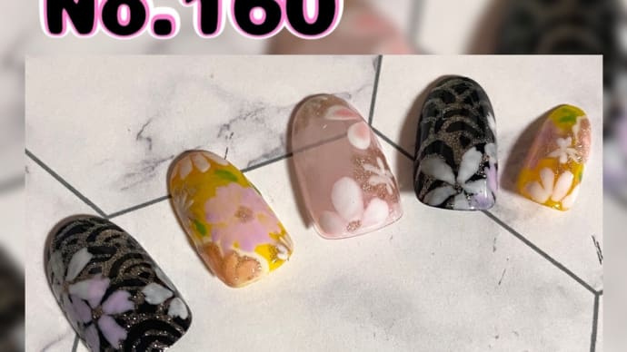 ネイルチップ販売中