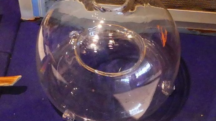水戸のガラス(4)