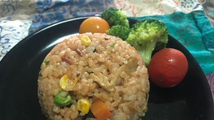 朝ごはんと昼ごはんと。