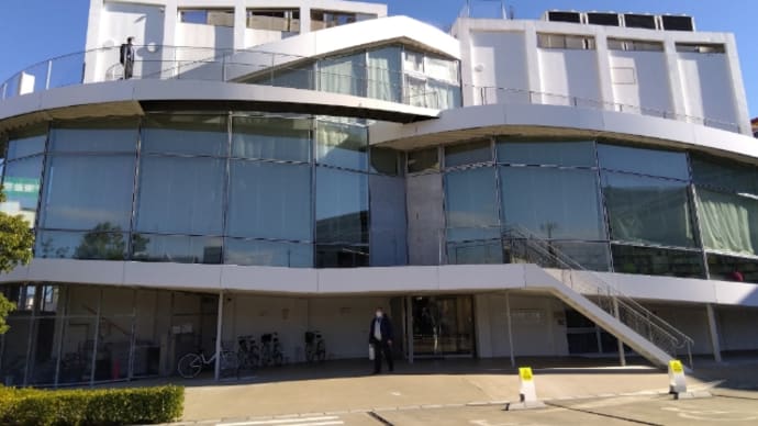 太田市美術館・図書館