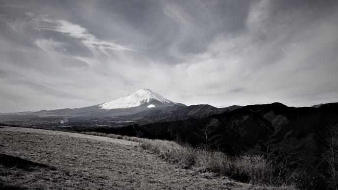 遠望、富士冬景