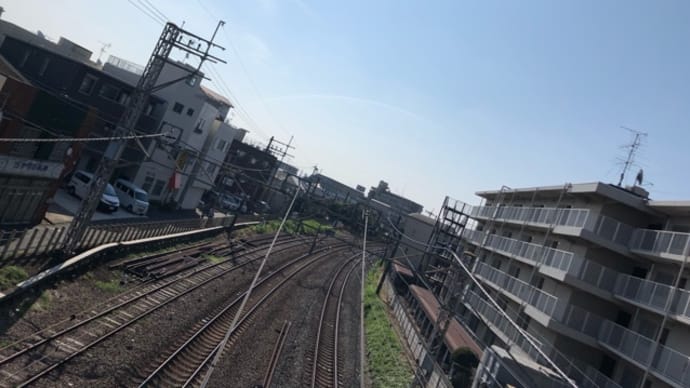 考えごとをしながら (O_O)