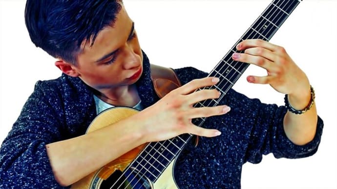 Beethoven's "Für Elise" on One Guitar - Marcin Patrzalek