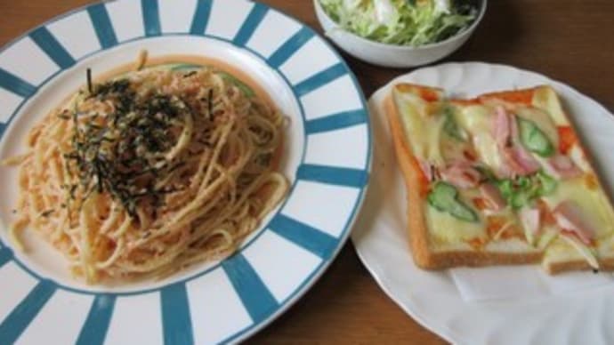 「軽食たまや」、角田市の喫茶店で、タラコスパゲティ、ピザトースト、ラズベリーパフェ、アイスオーレ