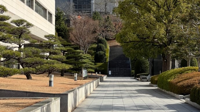 2022年 元旦 ここ護国神社からスタート! 福山城令和の大普請の風景