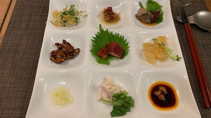 祝い膳を季節の広東料理で 1.始まりは楽しい盛り合わせ
