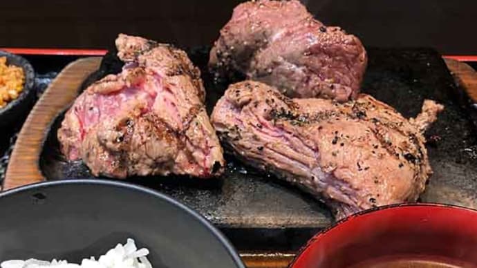 「感動の肉と米」のロース&半ハラミステーキ!