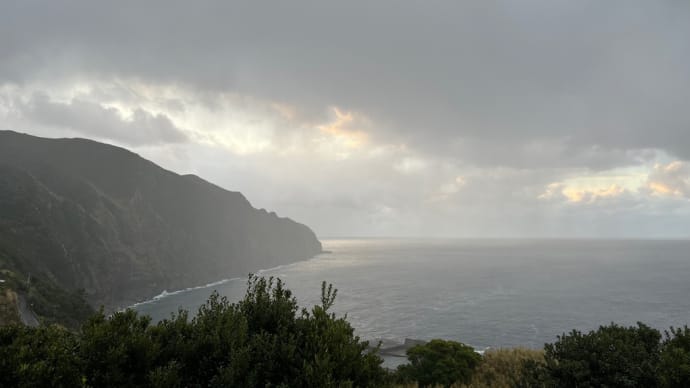 藍ケ江の海。✨☔️2月20日(火) ⇨追記 青ヶ島🏝藍ケ江港〜