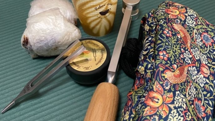 音叉マッサージ♪絶賛!勉強中& お昼ご飯*\(^o^)/*