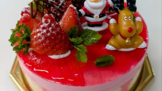 ⑫クリスマスケーキ🎄いちごのムース🍓