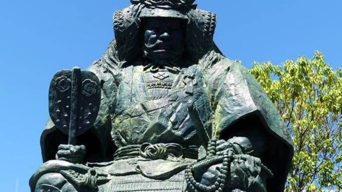 #9381 甲府駅南口の武田信玄公像('23 Reやまなし酷残暑_5)