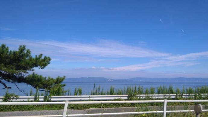 伊良湖岬の空と海